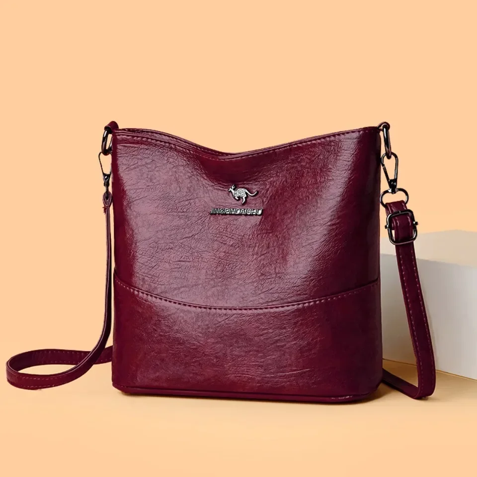 Luxury Bags In Japan - Miękka torebka crossbody ze skóry PU