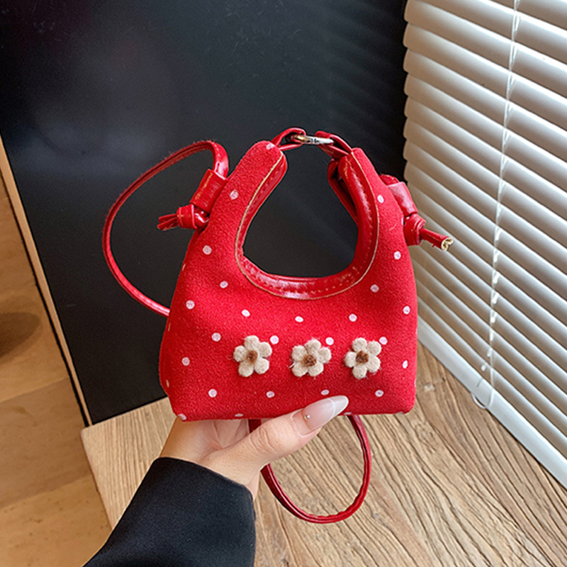 Half Moon Bag Suede - Jesienno-zimowa słodka torebka mini crossbody dla