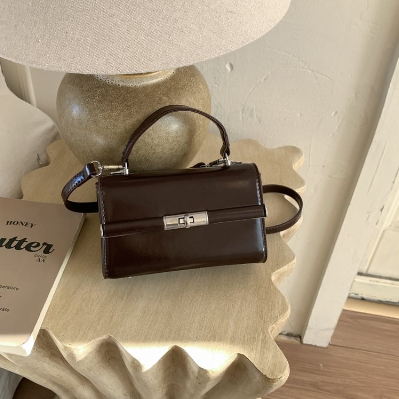 Luksusowa, elegancka torebka c – Luxury Bags Paris recenzja i cena