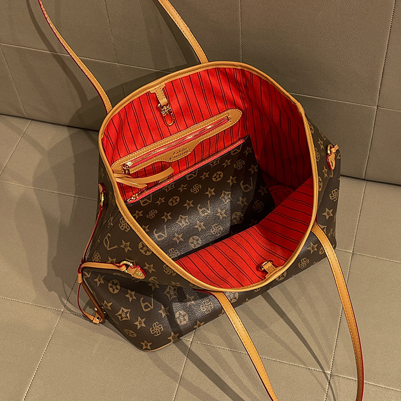 Elegancka skórzana torba na pi – Luxury Bags Paris recenzja i cena