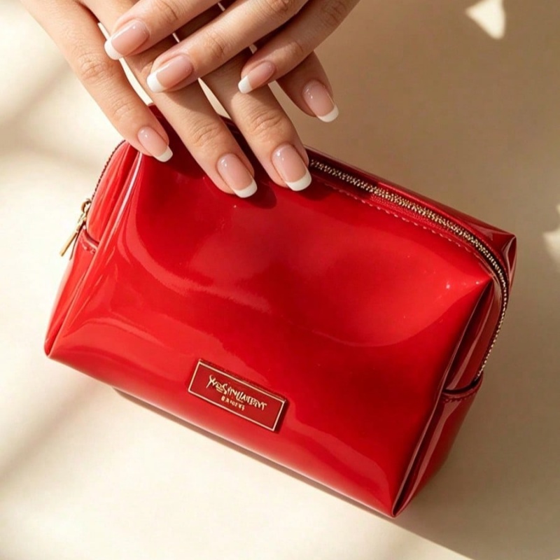 YSL BEAUTE Czerwona kosmetyczk – Luxury Bags Gold recenzja i cena
