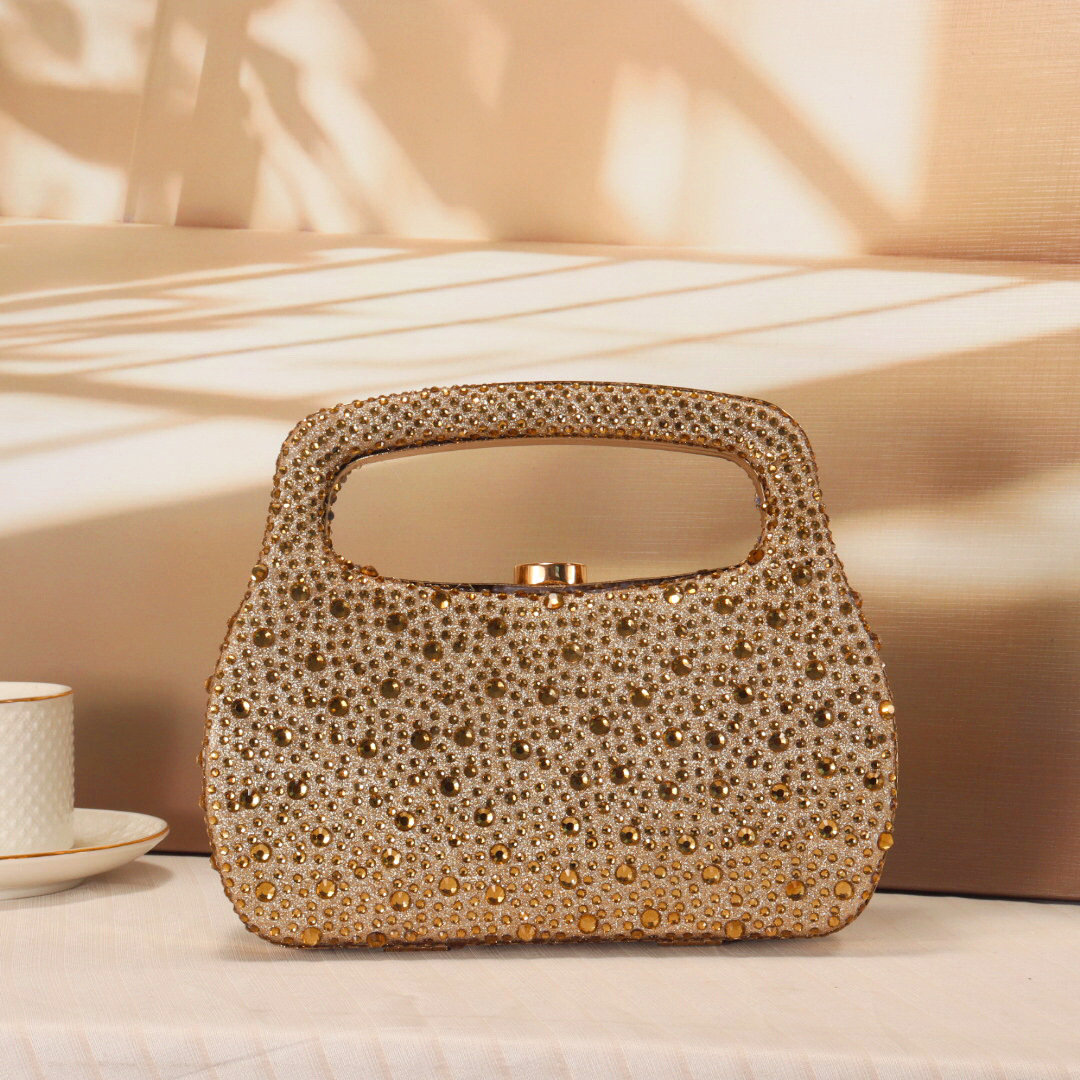 Złota, brokatowa, luksusowa to – Luxury Bags Gold recenzja i cena