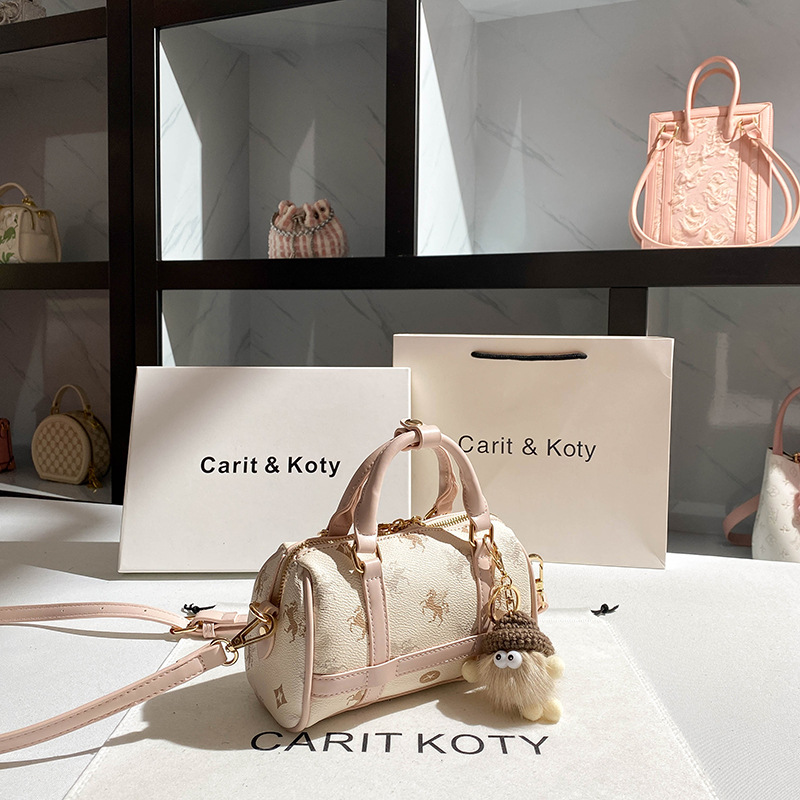 Luksusowa, minimalistyczna i e – Luxury Bags Paris recenzja i cena