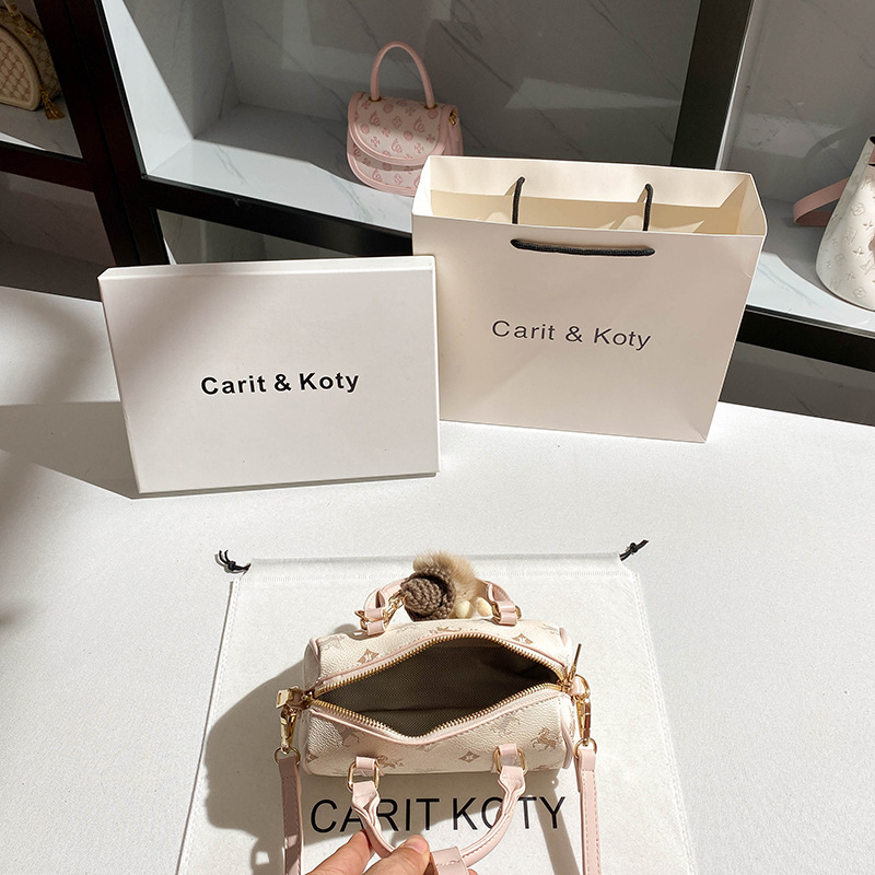 Luksusowa, minimalistyczna i e – Luxury Bags Paris recenzja i cena