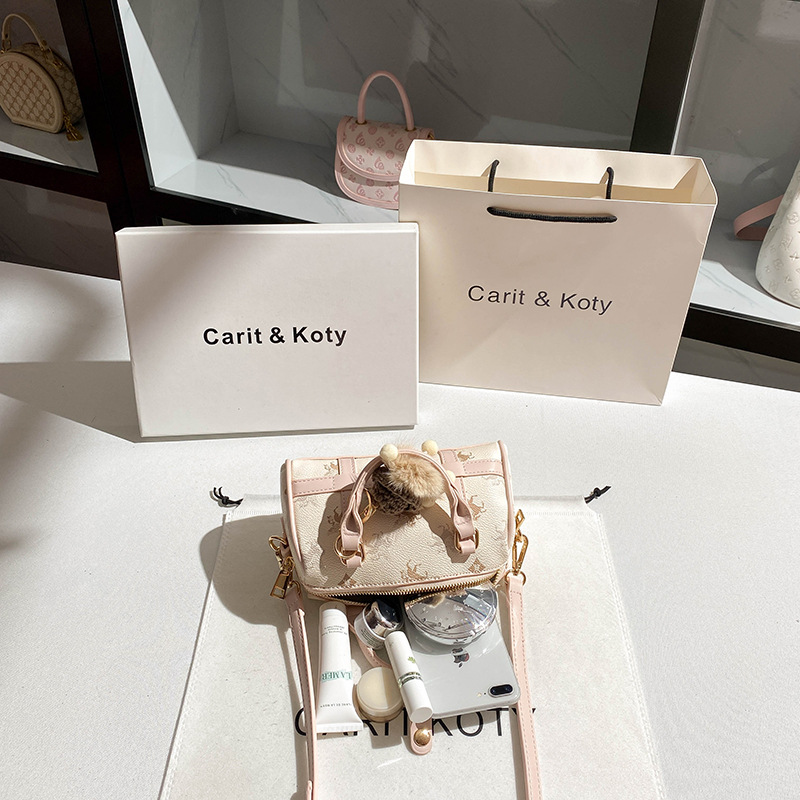 Luksusowa, minimalistyczna i e – Luxury Bags Paris recenzja i cena