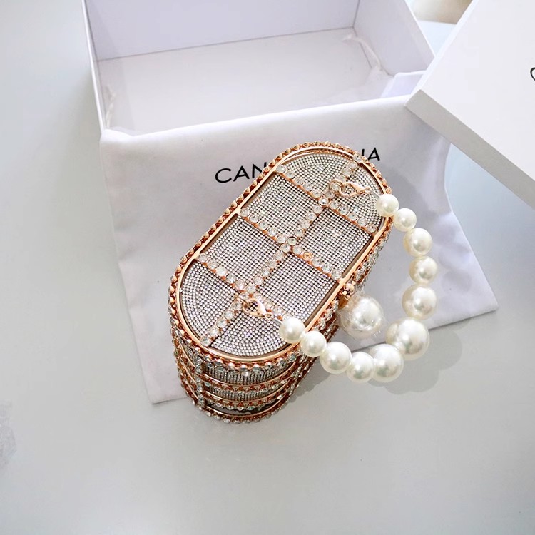 Wysokiej jakości błyszcząca to – Luxury Bags Gold recenzja i cena